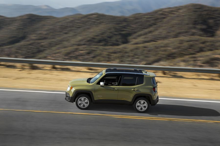  Jeep Renegade Limited 2015 года  (фото 10 из 14)